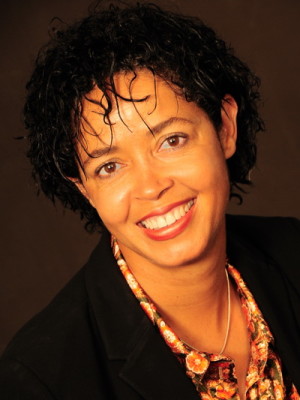 Dr. Paula Kahumbu