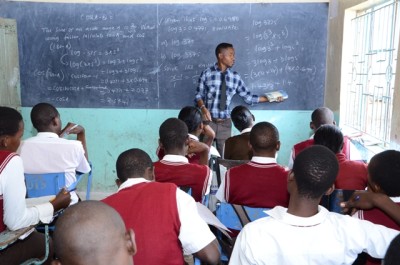 A mathematics class session in the school secondary section